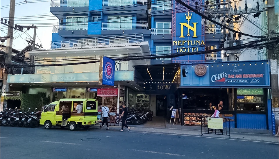 هتل نپتونا پوکت